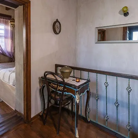 Old Town Classic House Rhodes עיר רודוס