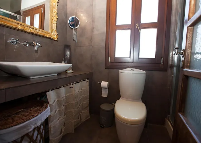 Old Town Classic House Rhodes