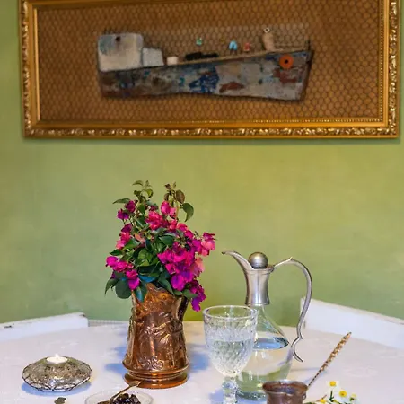 Old Town Classic House Rhodes